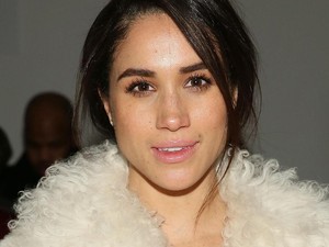 Foto: 10 Selebriti Dunia dengan Mata Paling Memikat