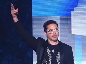 Robert Downey Jr Nolak Direkam AI: Aku Tuntut Kalian Semua!
