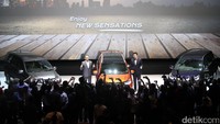 Honda menawarkan Mobilio dalam tiga tipe yaitu S, E dan RS Sporty.