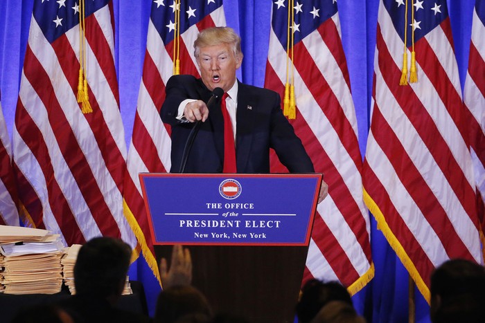 Selain Obama, Donald Trump Juga Dibuat Bernyanyi!