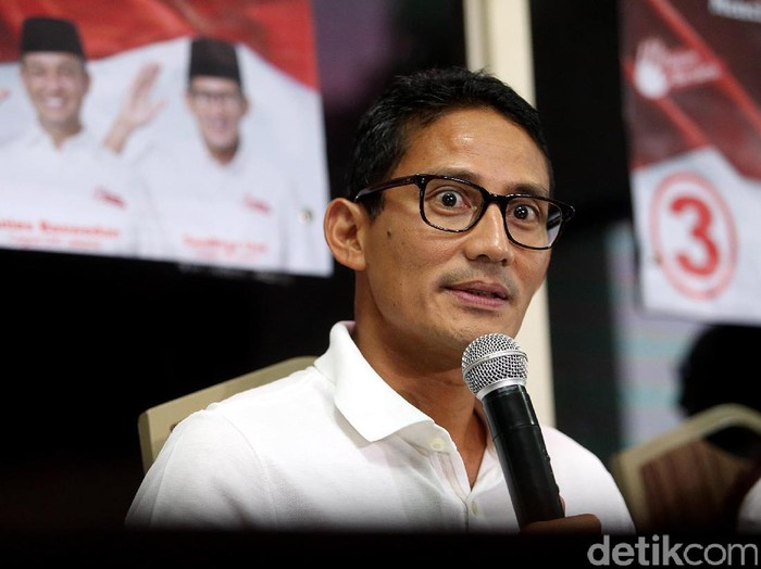 Hasil Survei Berbeda, Sandiaga Mengaku Tidak Pernah Puas