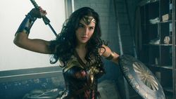 Kenangan Gal Gadot Jadi Wonder Woman