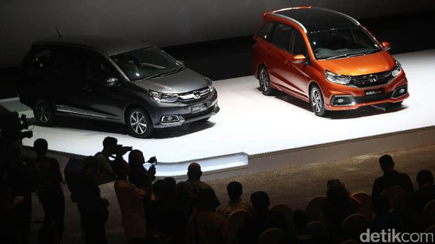 Honda Beri Diskon Rp 20 Juta untuk Mobilio Model Lama