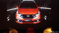 New Mobilio dibekali mesin 1.5 L i-VTEC.
