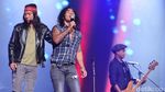 Kelas, Aksi Keren Slank dan Sheila On 7