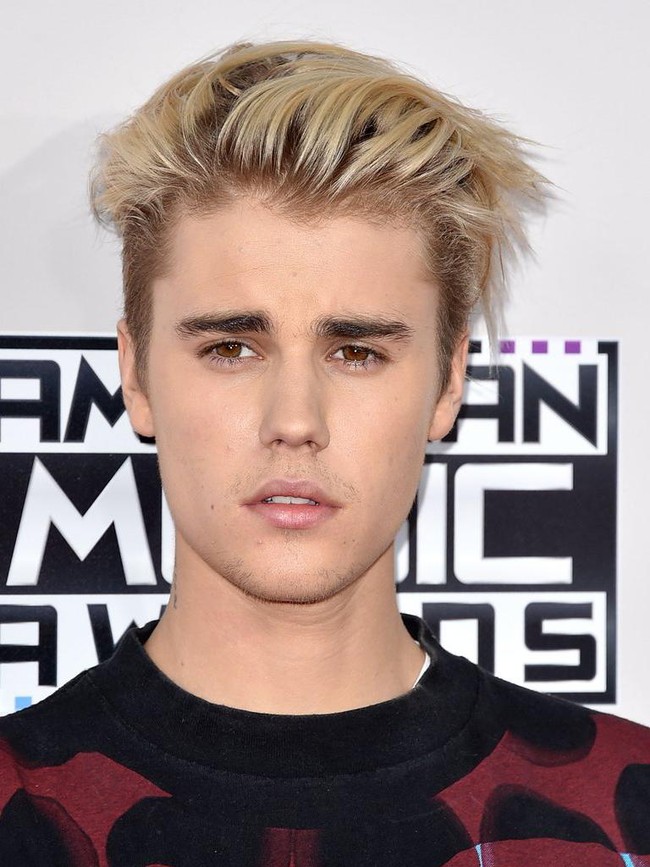 Penyanyi yang populer karena video Youtube itu mengaku pernah nangis karena komentar kasar di media sosial.  Foto: ist