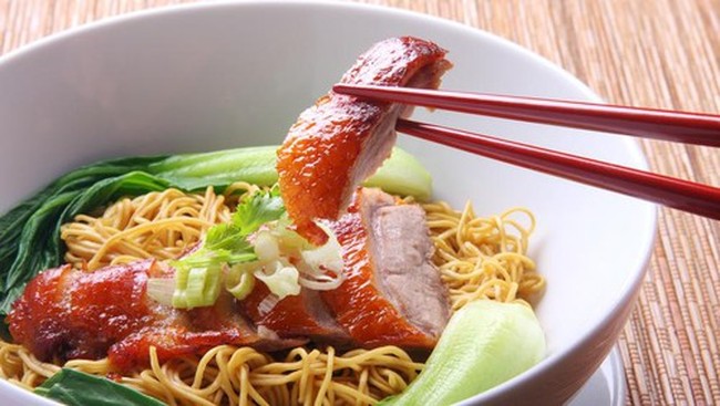 Bosan Nasi? Siang Ini Enaknya Makan Aneka Bakmi di Kawasan Tebet