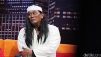 Untuk yang lahir di periode 90-an tentunya tak asing dengan tokoh silat nan kocak itu. Hanif Hawari/detikHOT