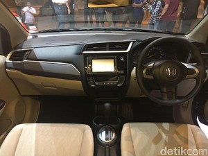 Pakai 6 Speaker Premium Honda Jamin Audio Mobilio Lebih Jernih