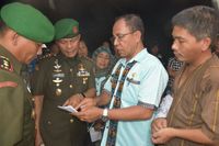 Korem Sibolga Bantu Anak-anak Sekolah Korban Kebakaran