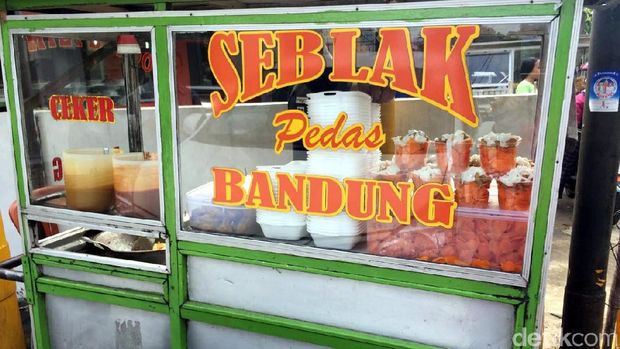 Ilustrasi seblak Bandung
