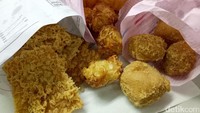 Aneka gorengan mudah didapat dan harganya murah meriah. Mulai dari bakwan, tahu, tempe sampai singkong. Jajanan ini sering dibeli wartawan untuk mengganjal perut saat sedang tak sempat makan. Foto: detikFood
