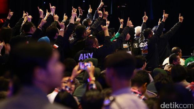 Tiap Segmen Debat Selesai, Pendukung Perang Yel-Yel