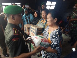 Korem Sibolga Bantu Anak-anak Sekolah Korban Kebakaran