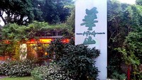 Huashan 1914 Creative Park, itulah nama destinasi di Kota Taipei ini. Dulu tempat ini adalah sebuah pabrik wine yang sempat terbengkalai, namun sekarang diubah menjadi taman, ruang terbuka hijau, serta pusat berkesenian bagi seniman lokal Taiwan (Wahyu/detikTravel)