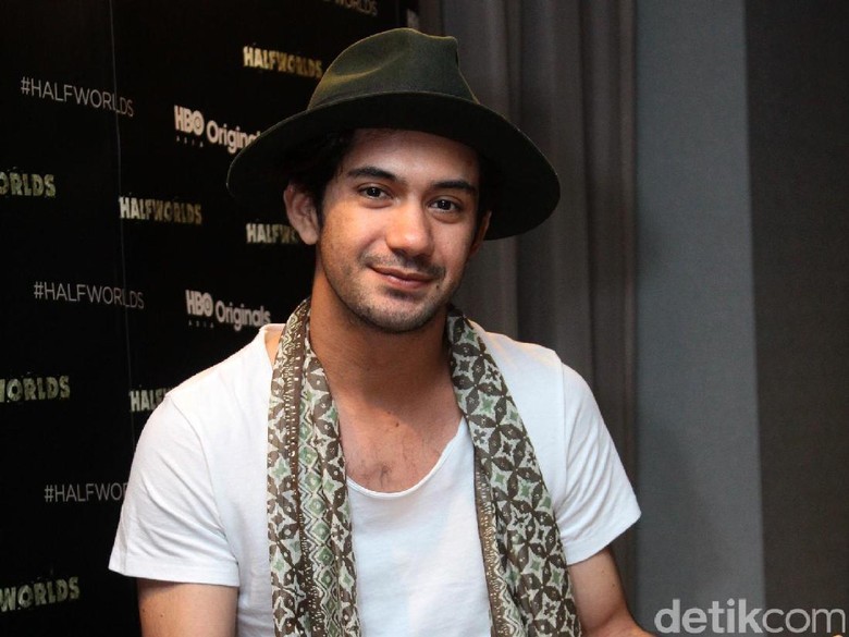 Yuk, Ikut Kuis Reza Rahadian di detikHOT! Hadiahnya Smartphone Yuk, Ikut Kuis Reza Rahadian di detikHOT! Hadiahnya Smartphone