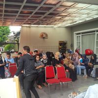 Mengenang Si Bongsor Oon 'Project Pop'