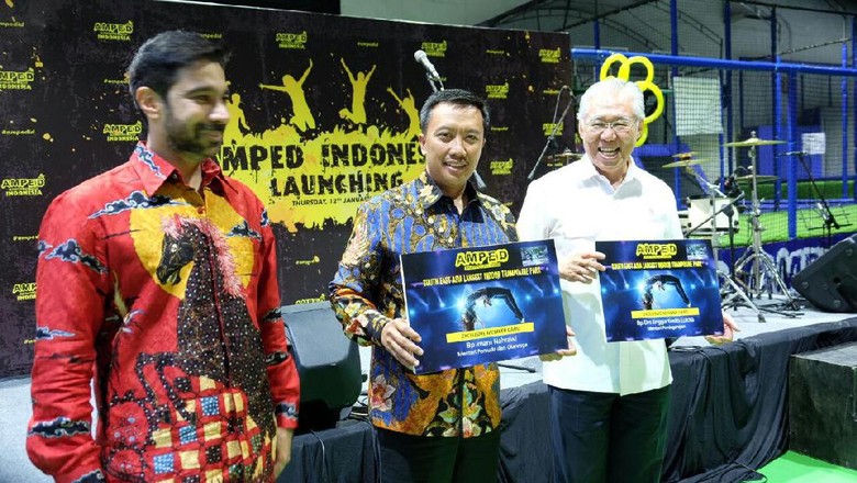 Memperkenalkan Trampolin sebagai Olahraga Baru di Indonesia Memperkenalkan Trampolin sebagai Olahraga Baru di Indonesia