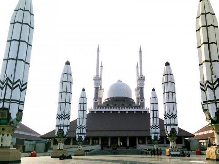 Keindahan Masjid Agung Jawa Tengah