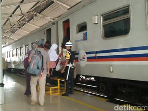 Viral Penumpang Ngamuk Minta Keberangkatan KA Dipercepat, Ini Kata KCI