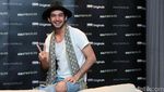 Gaya Kasual Reza Rahadian, Tetap Kece?