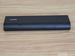 Membongkar Powerbank Pintar 20.100 mAh