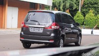 Di pasar low MPV, saat ini tidak ada yang memasarkan varian mesin diesel. Memang ada Chevrolet Spin diesel, namun produksi mobil ini sudah dihentikan di Indonesia.