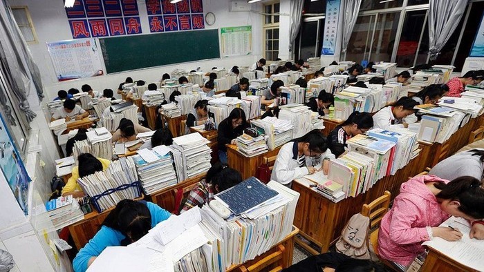 Bantu Atasi Stres, SMA di China Bolehkan Murid Pinjam Nilai