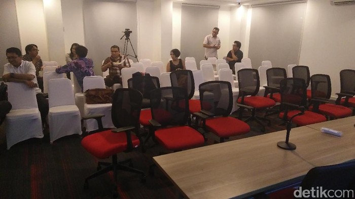 PSI Gelar Diskusi dan Nobar Debat Cagub-Cawagub DKI Jakarta