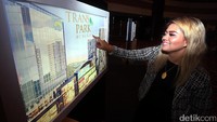 Superblok ini dibangun di atas lahan seluas 4 hektar, yang terdiri dari Apartemen, Hotel, Theme Park dan First Class Mall.