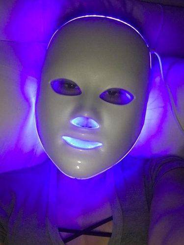 Foto: Lucunya Tampang Selebriti Saat Pakai Masker Wajah
