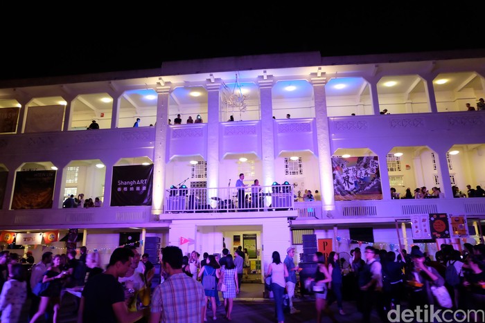 Art After Dark! Menikmati Sensasi Karya Seni di Malam Hari