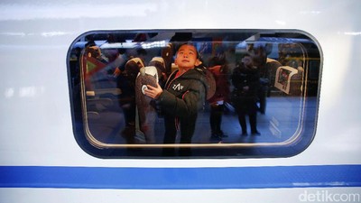 Jelang Tahun Baru, Warga China Mulai Mudik
