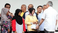 Pasar Murah menyambut Tahun Baru lmlek 2017 ini juga serentak digelar oleh unit usaha Artha Graha dibeberapa tempat dan daerah seperti di Matraman, Kwitang, Artha Gading Mall, Danatel, Electronic City Daan Mogot, PT RAS, Banten, Surabaya, Manado, Makasar, Bali, Samarinda, Medan, Semarang dan Bandung.