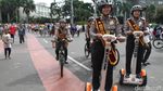 Senyum Ramah Polwan Bersepeda Bikin Adem CFD