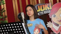 Duh, Bunga Citra Lestari serius banget. Foto: Hanif Hawari/detikHOT