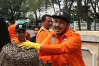 Giring Nidji Beraksi Jadi Pasukan Oranye Jakarta 