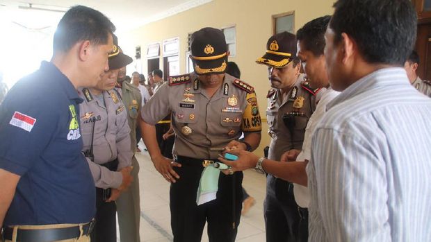 Kapolres langsung mengecek dan melakukan olah TKP.