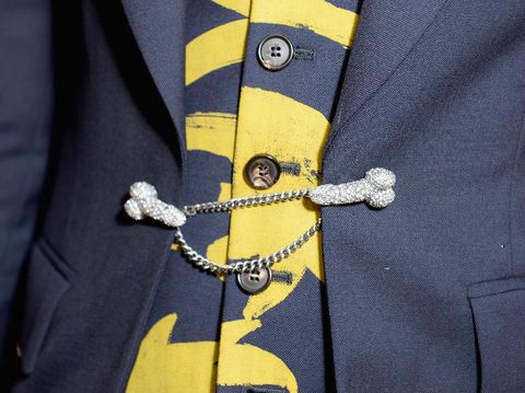  7 Tren Fashion Eksentrik untuk Pria dari Panggung Mode Dunia