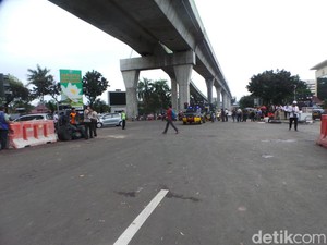 Massa FPI Tinggalkan Polri, Rizieq: Jangan Tinggalkan Sampah!