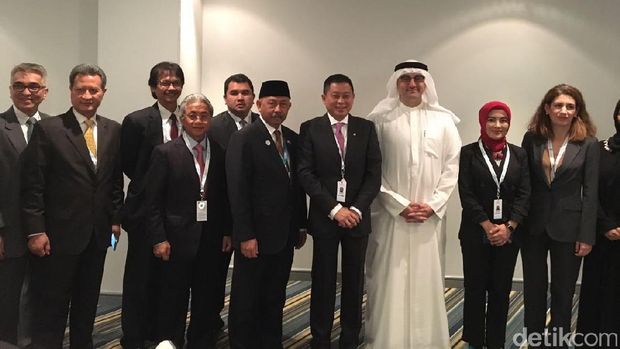 Menteri ESDM Ignasius Jonan bertemu CEO Masdar City