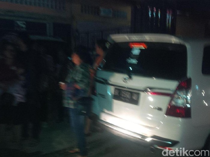 Guncangan Gempa 5,6 SR Terasa Kuat, Warga Medan Berhamburan