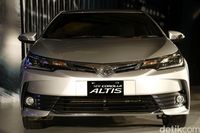 Corolla Altis