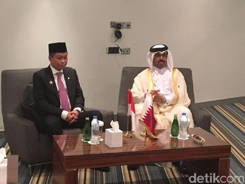 Menteri ESDM Ignasius Jonan bertemu Menteri Energi dan Industri Qatar