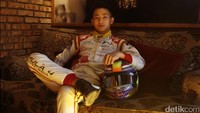 Untuk itu Keanon terus mengejar impiannya dengan menekuni Formula 4 (F4).