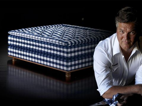 Tempat Tidur Seharga Rumah, Dijual Rp 2 Miliar