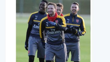 Arsenal pun senang karena City kehilangan poin. Foto: Istimewa