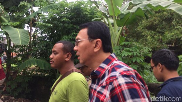 Ahok tinjau Kali Cipinang
