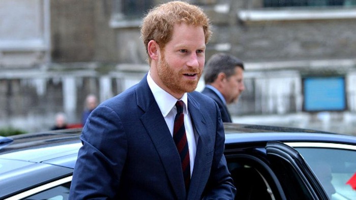 pangeran harry & meghan markle