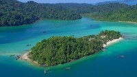 Nah walaupun memesona, Mergui benar-benar kawasan cantik yang tak mudah dijamah. Belum banyak infrastruktur yang dibangun untuk turis (CNN)